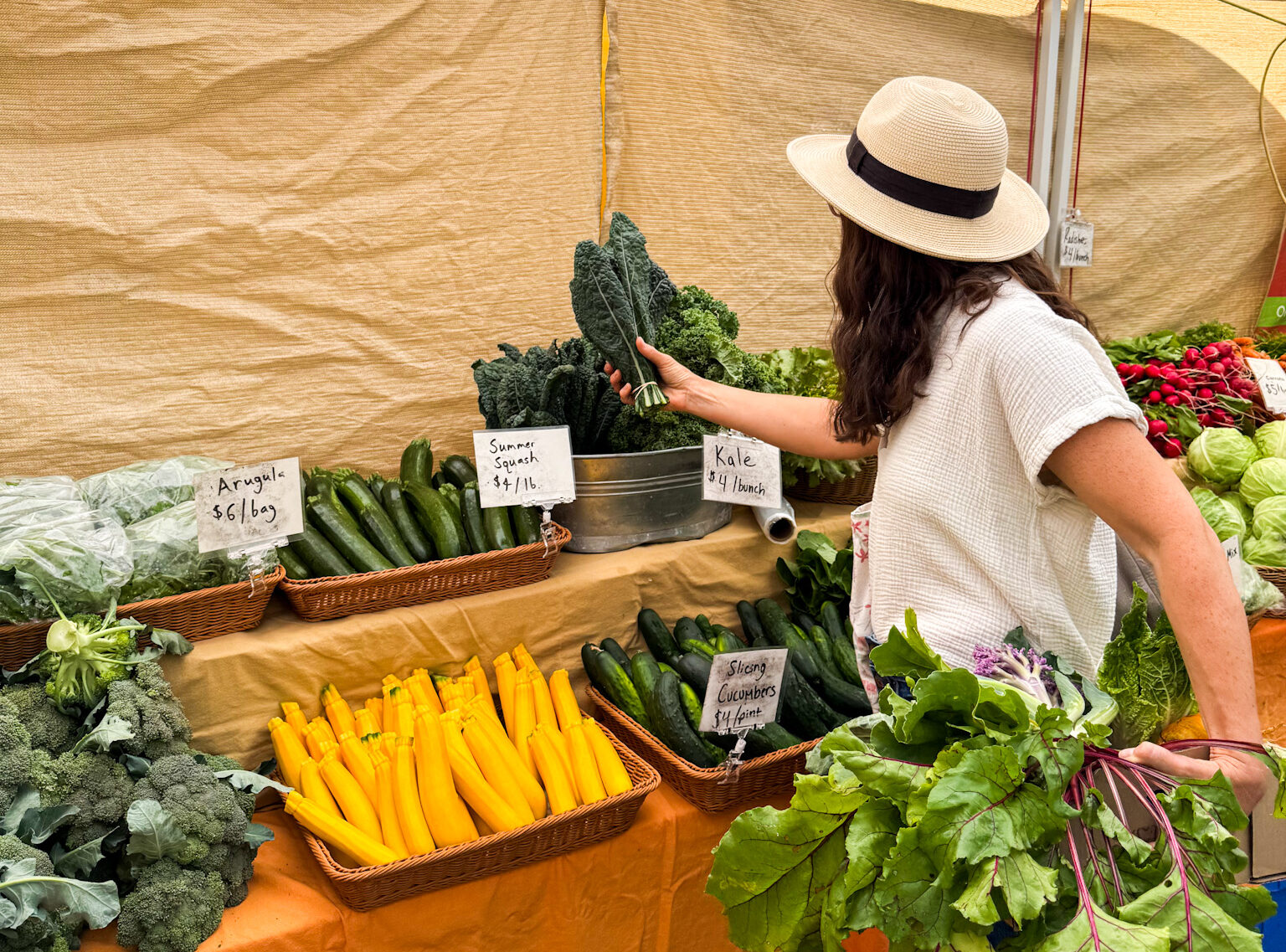 What’s in Season This Spring: Farmers Market, Garden & Foraging Guide