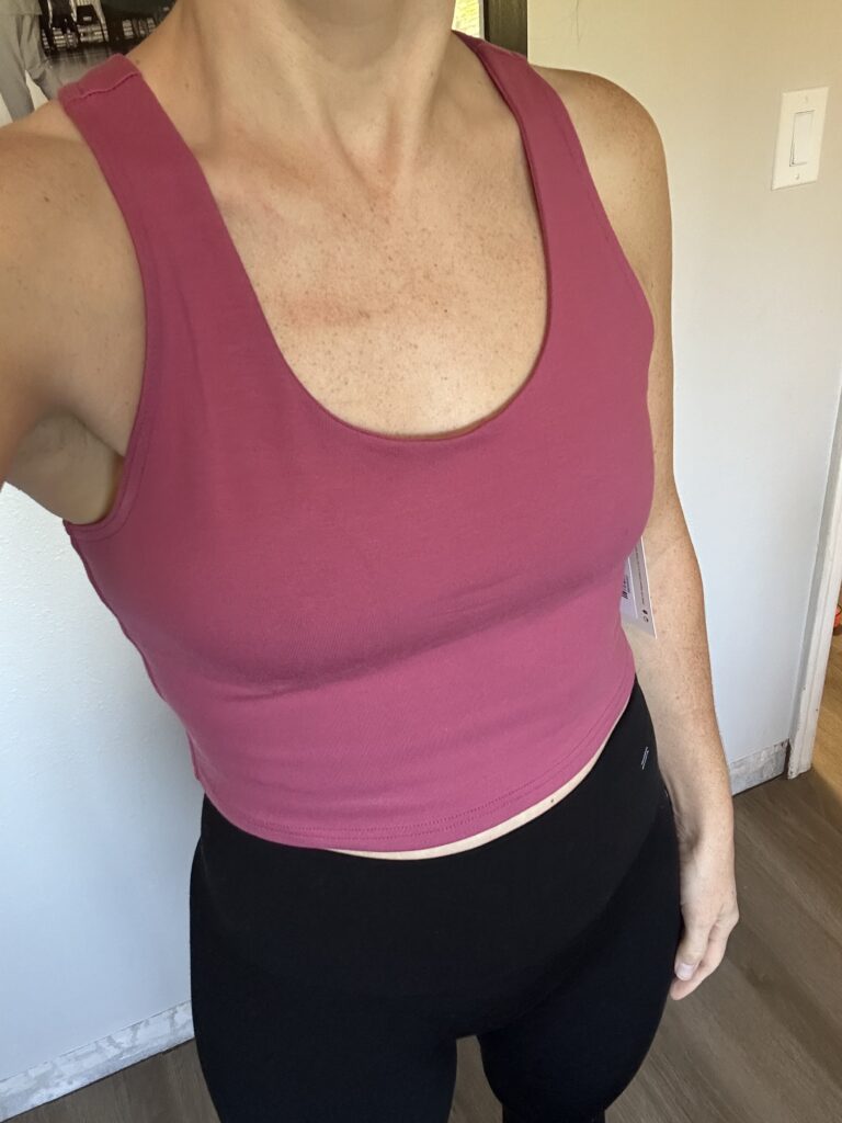 Pact Malaga Top with Branwyn compression leggings